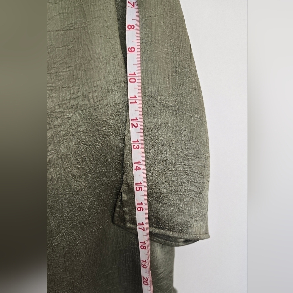 Apparenza Silk Short Sleeve Blouse Olive Green EUC 1X - Picture 6 of 6